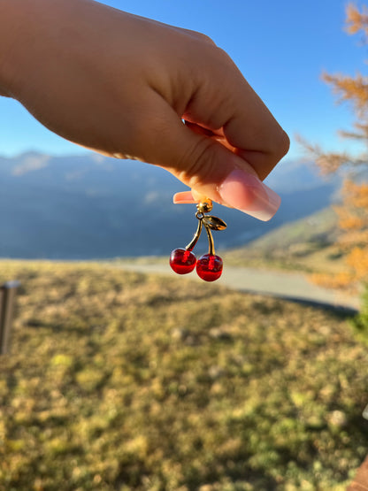 Boucles cerise